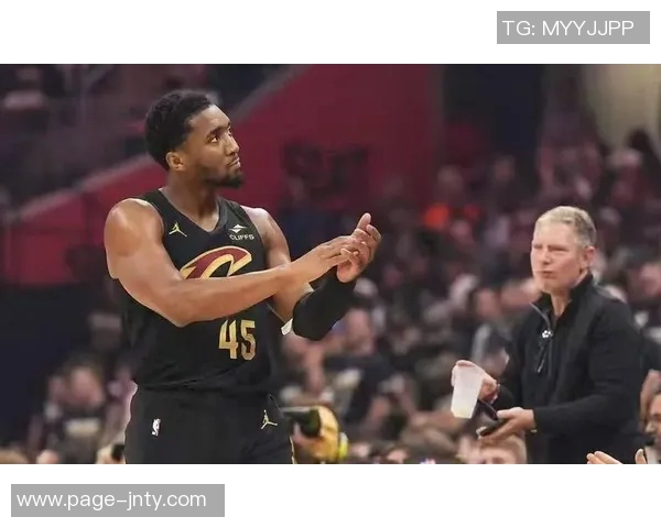 米切尔渴望全明星赛代表世界队出战背后有巴拿马母亲家族的故事 米切尔渴望全明星赛代表世界队出战背后有巴拿马母亲家族的故事