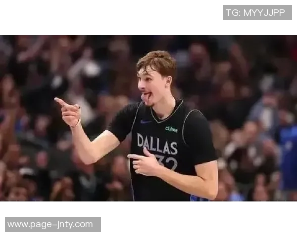 克里斯蒂称赞弗拉格篮下对抗能力出色并在关键时刻命中重要投篮 克里斯蒂称赞弗拉格篮下对抗能力出色并在关键时刻命中重要投篮