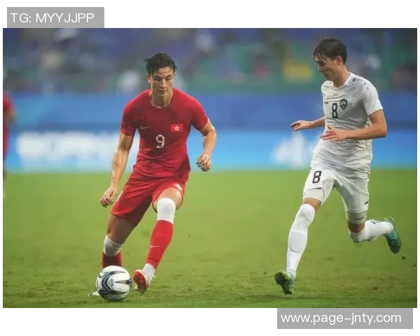 上海海港正式宣布香港前锋安永佳加盟球队助力新赛季目标 上海海港正式宣布香港前锋安永佳加盟球队助力新赛季目标